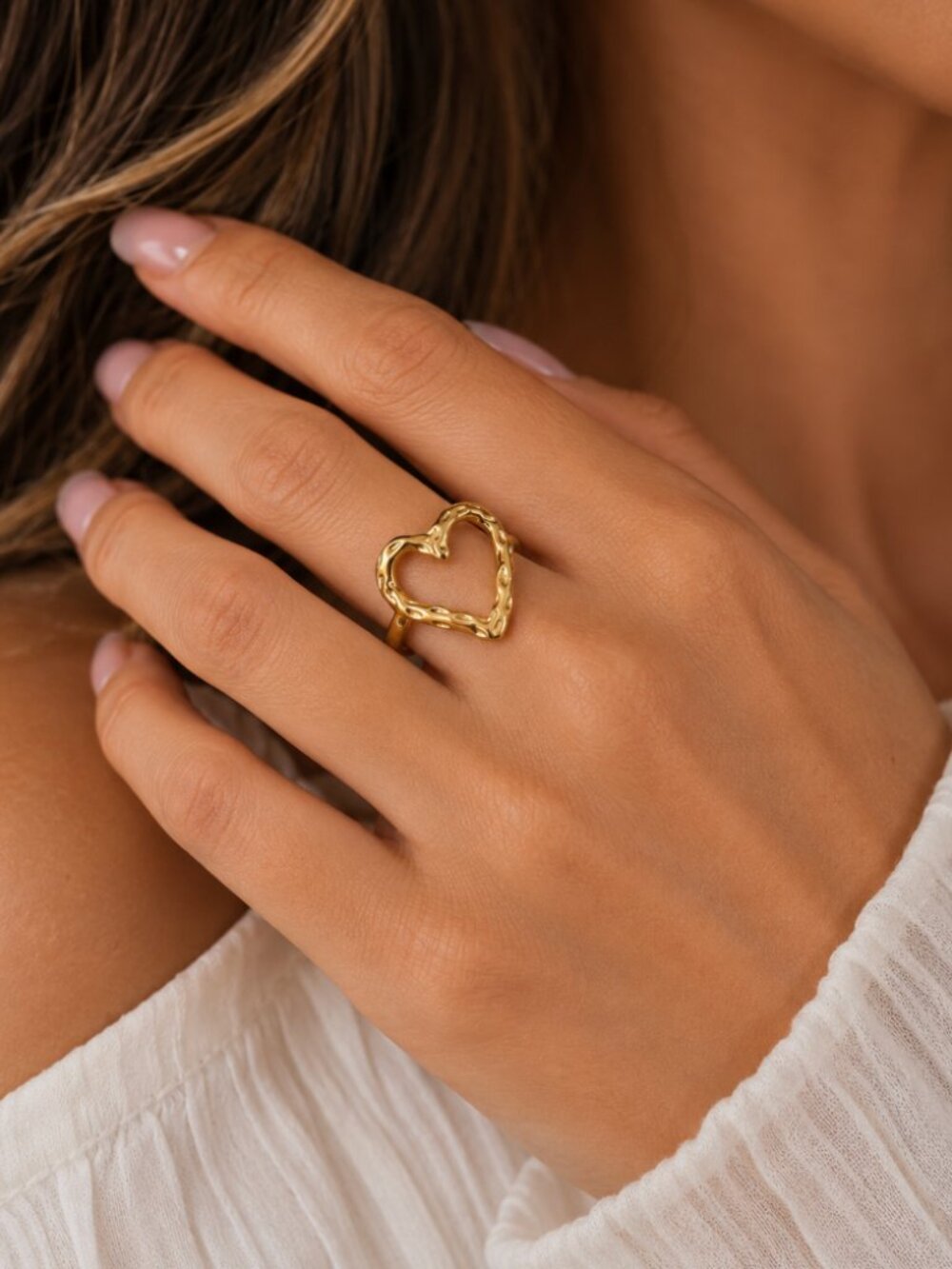 "Rosabelle" Waterproof Heart Ring